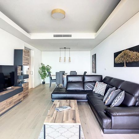 Over The Cliff Apartment By Lovelystay Funchal  Exteriör bild