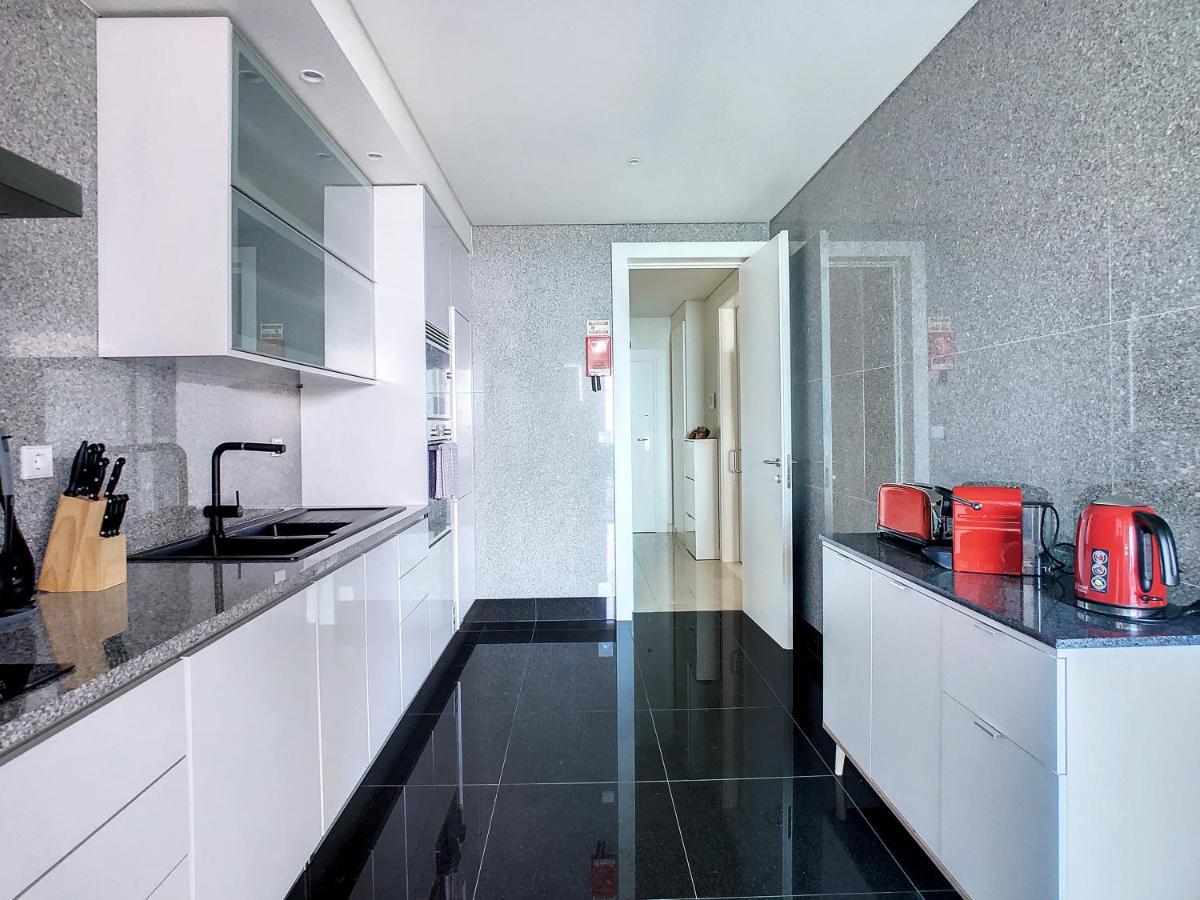 Over The Cliff Apartment By Lovelystay Funchal  Exteriör bild